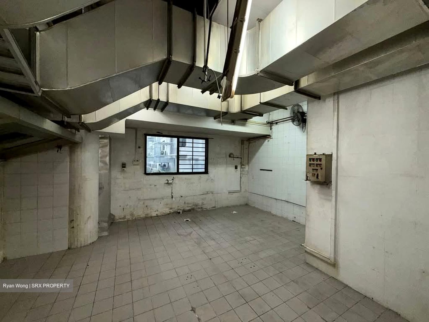 Pantech Business Hub (D5), Retail #555414971